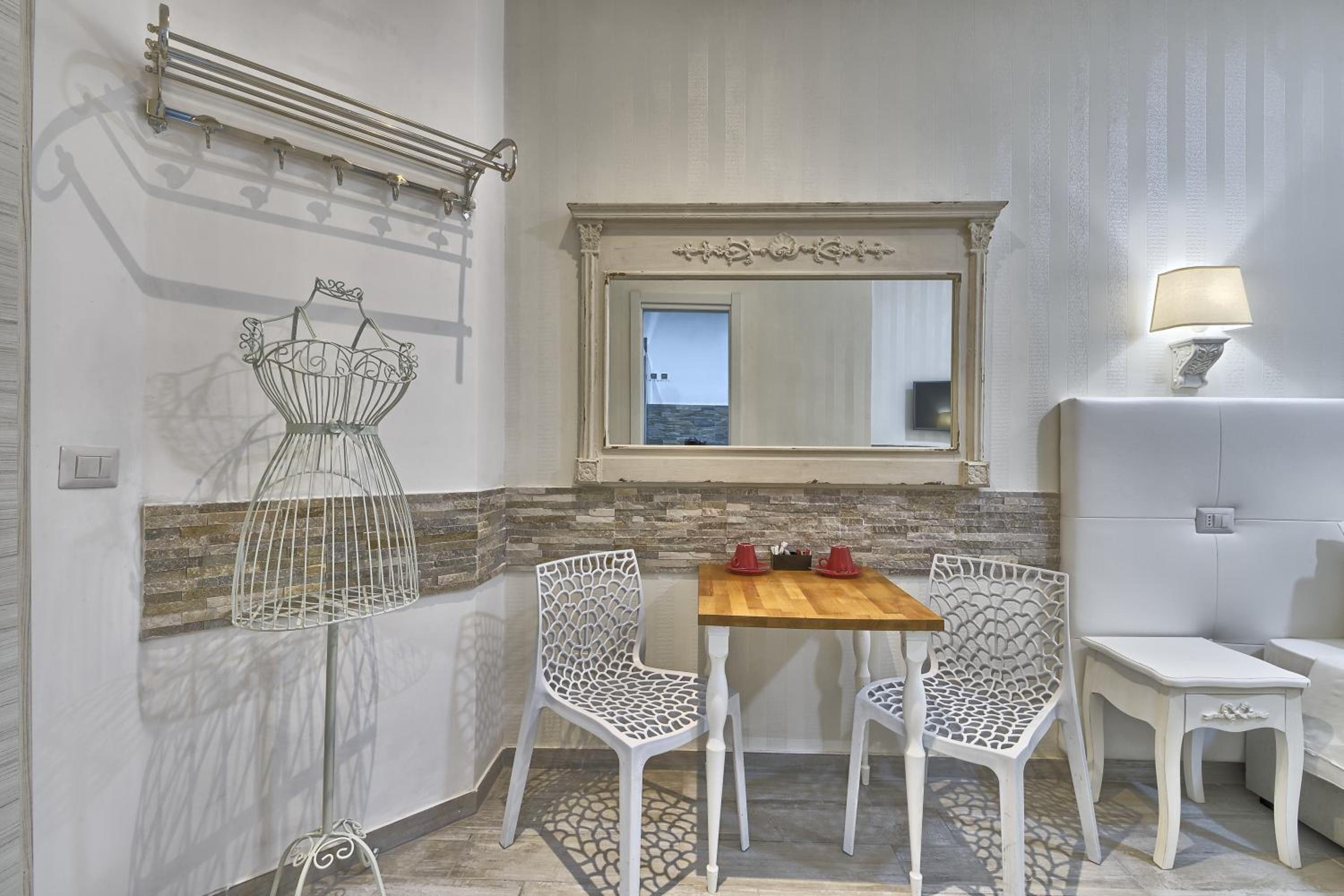 Vatican Tourist Inn — Photos 2